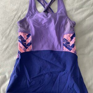 Ivivva fitted tank size 10 girls